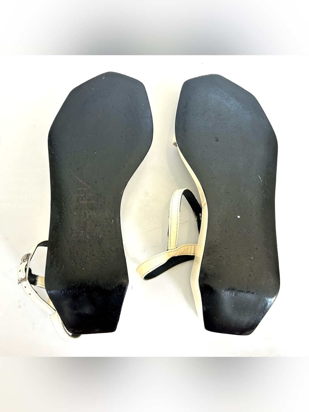 Robert Clergerie Black and White Platform Mod Geometric Sandals - Picture 9 of 9